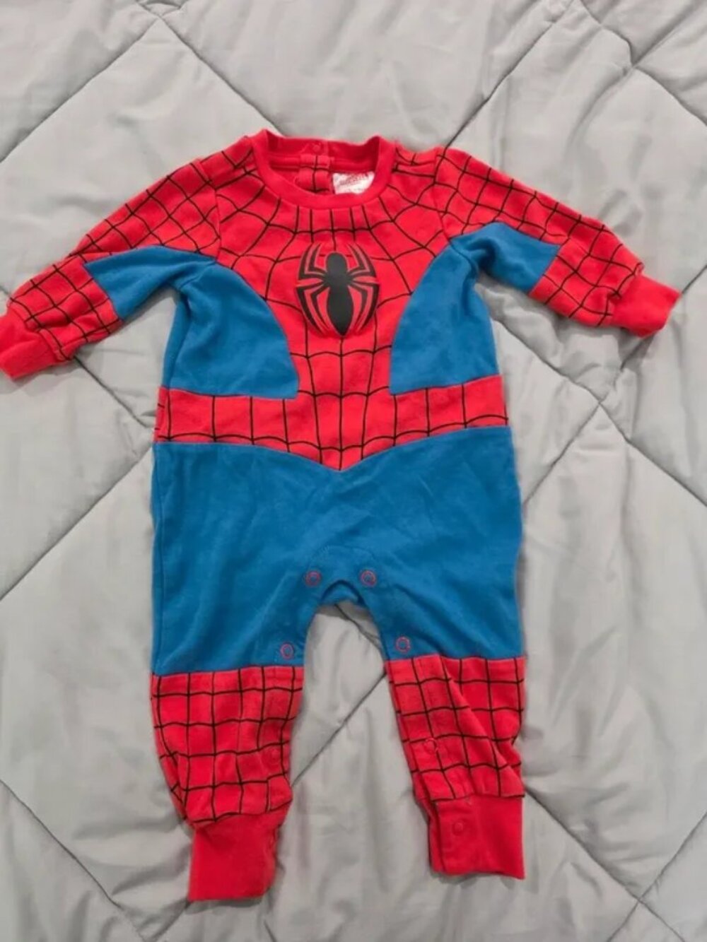 Disney Store Marvel Spider Man Sleeper Pajama Boy Size 6-9 Months